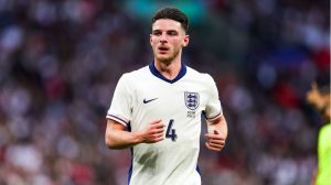 Read more about the article Declan Rice has the fans fuming after entering battle of words with England Legend Scholes, surprising another player Was dragged in