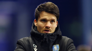 Read more about the article “Sheffield Wednesday’s transfer plans hit by work permit hurdle, with only one non-EU signing allowed, says Danny Rohl.”