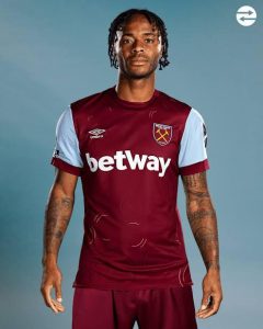 Read more about the article Raheem Sterling to WEST HAM”Here We Go- After Chelsea’s humilation, player’s agents in transfer talks with West Ham with  agreement set to be reached